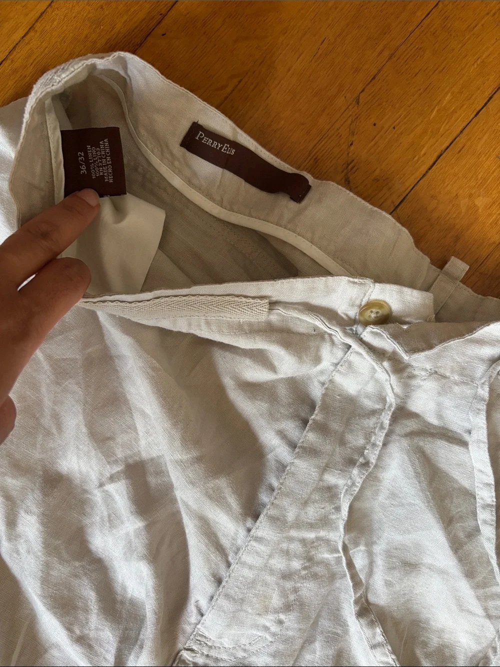 Perry Ellis Men's White Lightweight Chinos
